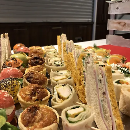 Cit'hotel Stim'otel אז'ן