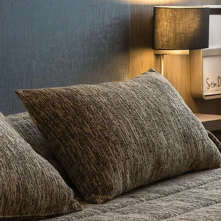 Cit'hotel Stim'otel 호텔 아쟁